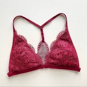 Victoria’s Secret Red Scallop Lace T-Back Front Closure Padded Bralette